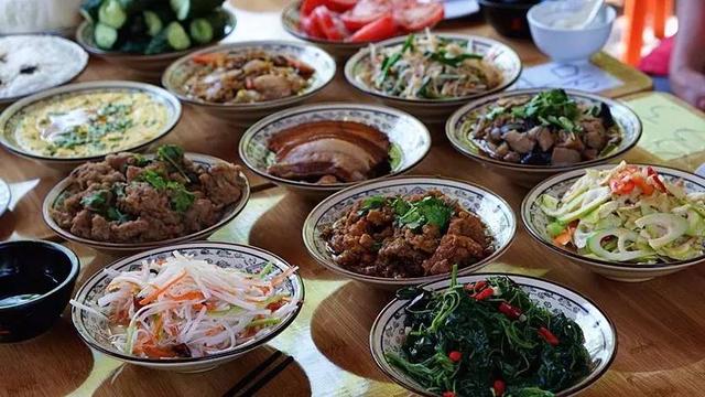 重磅消息，這倆景區(qū)開始對這11個(gè)地區(qū)免門票，每人省120元！